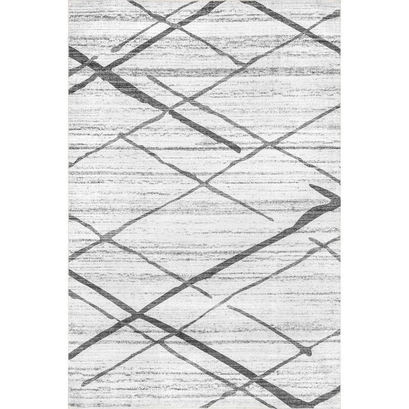 Gray Trellis 8' x 10' Reversible Synthetic Area Rug