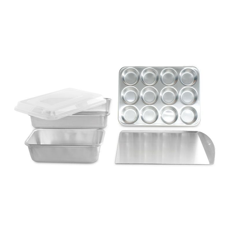 Nordic Ware 5-Piece Aluminum Baking Set with Lid