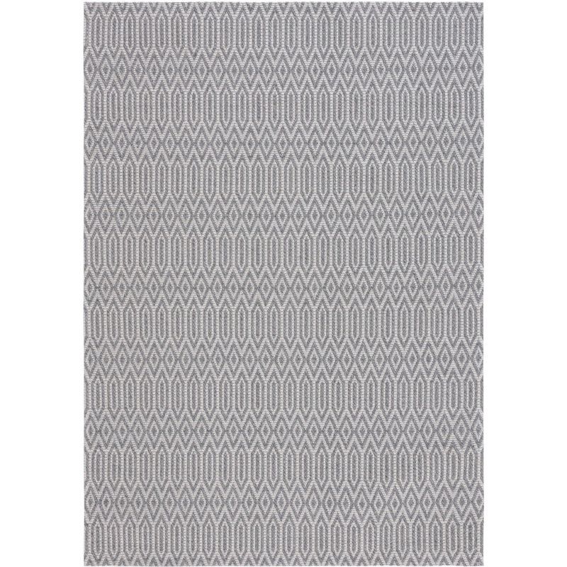 6'7" x 9' Gray Geometric Wool Braided Area Rug