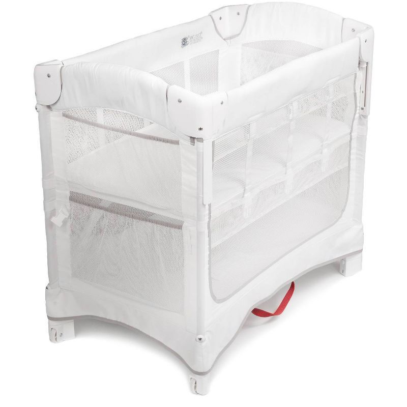 White Mesh 3-in-1 Co-Sleeper Bassinet and Play Yard