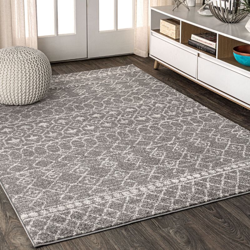 Gray and Cream Synthetic 8' x 10' Moroccan Style Area Rug