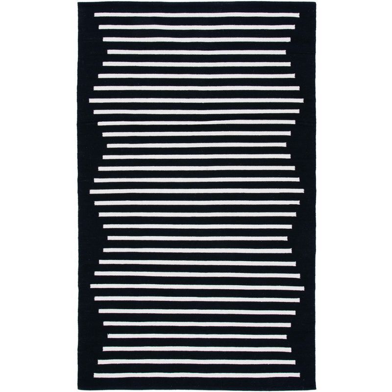 Coastal Charm Black Stripe Hand-Woven Cotton 4'x6' Area Rug