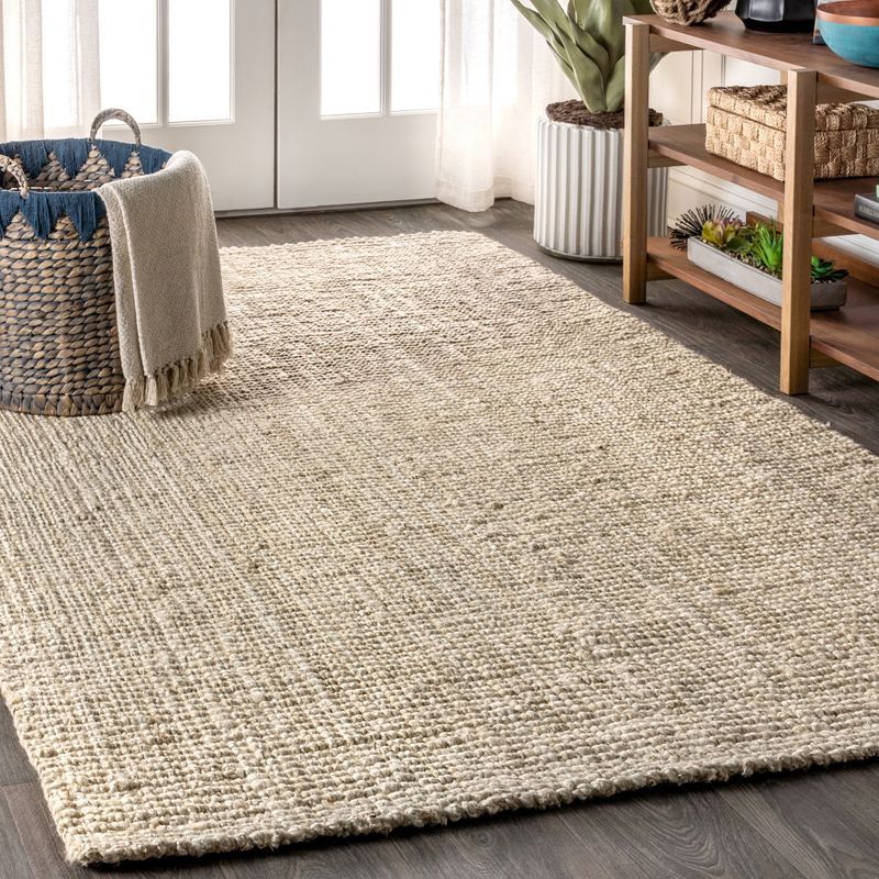 Reversible Handwoven Braided Ivory Synthetic 8' x 10' Area Rug