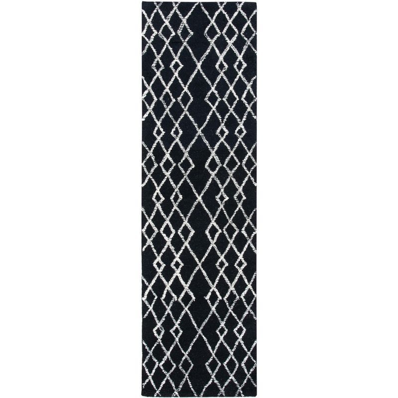 Elegant Metro Black Hand-Tufted Wool Area Rug - 27" x 7"