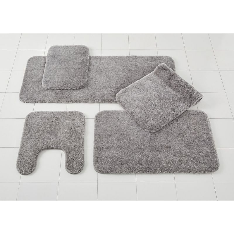 Silver Plush Nylon Bath Rug with Non-Slip Backing