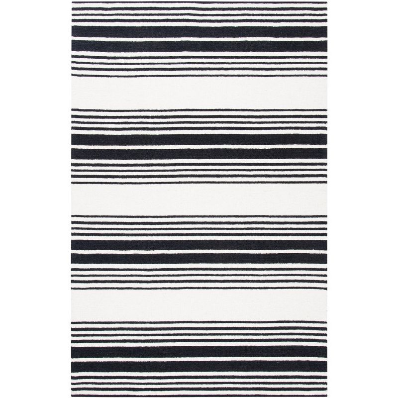 Handmade Metro Elegance 4' x 6' Black Wool Area Rug