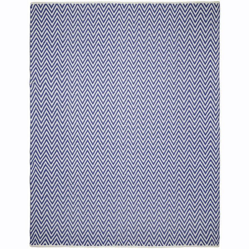 Navy/Ivory Chevron Cotton Flat Woven Area Rug