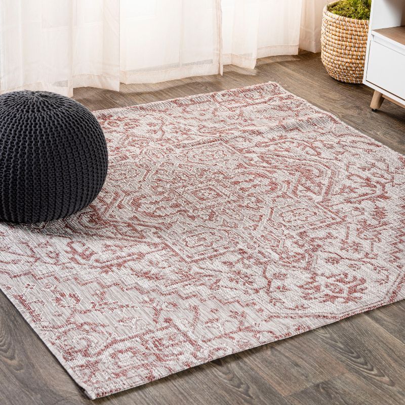 Estrella Bohemian Medallion Red/Taupe 5' Square Indoor/Outdoor Rug