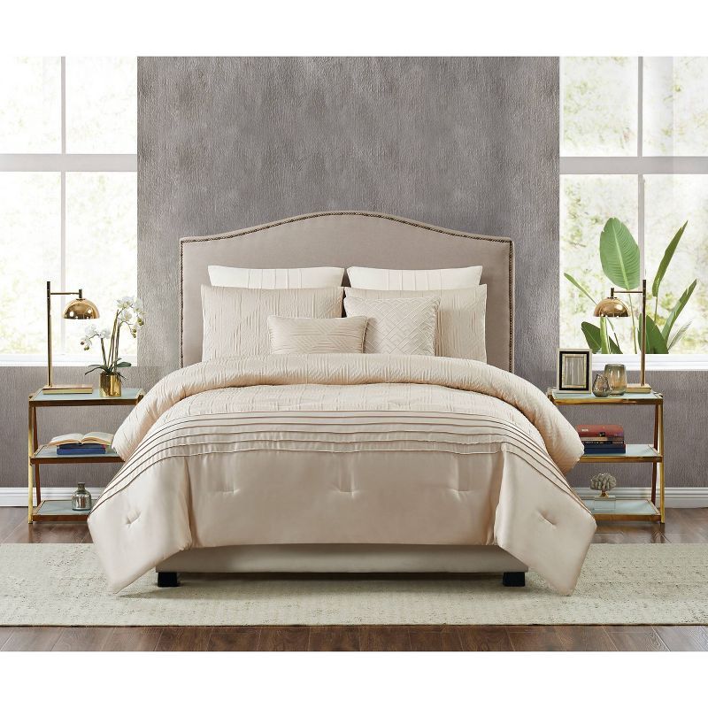 Ivory Queen 7-Piece Polyester Comforter Set