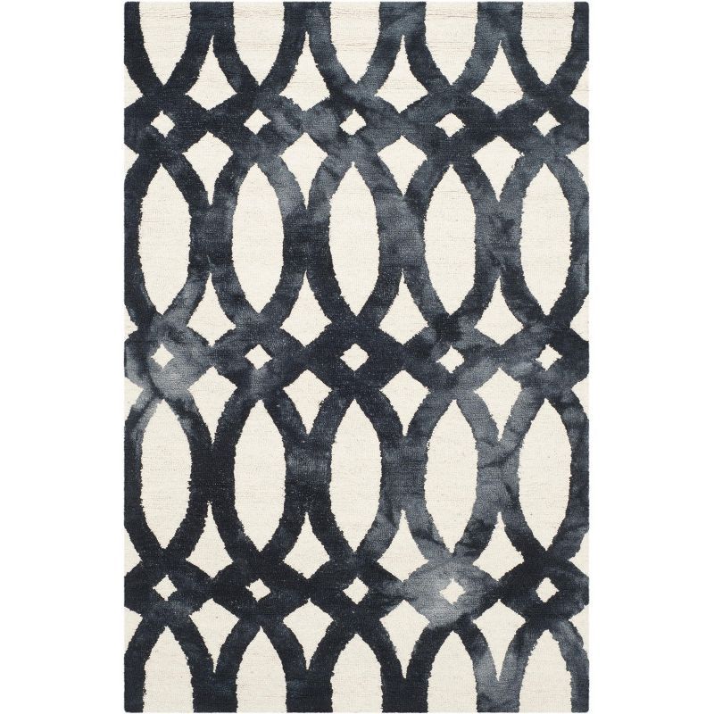 Ivory and Graphite Hand-Tufted Wool 4' x 6' Area Rug