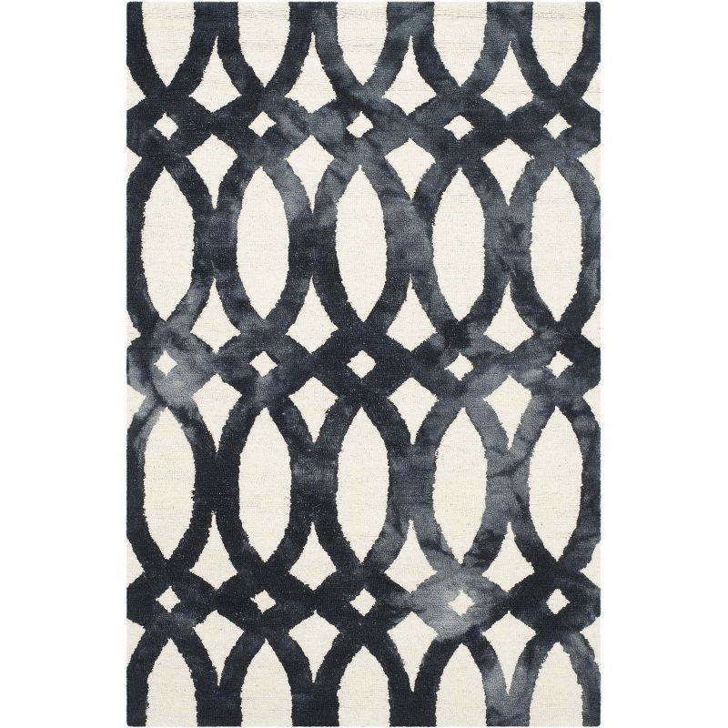 Dip Dye DDY675 Hand Tufted Area Rug  - Safavieh