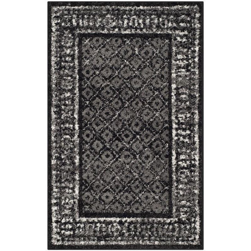 Black and Silver Geometric Rectangular Rug, 2'6" x 4'