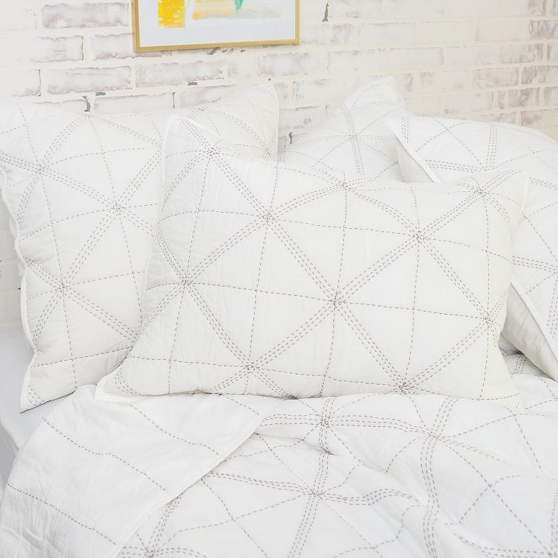 White Cotton Queen Reversible Quilt with Geometric Stitching