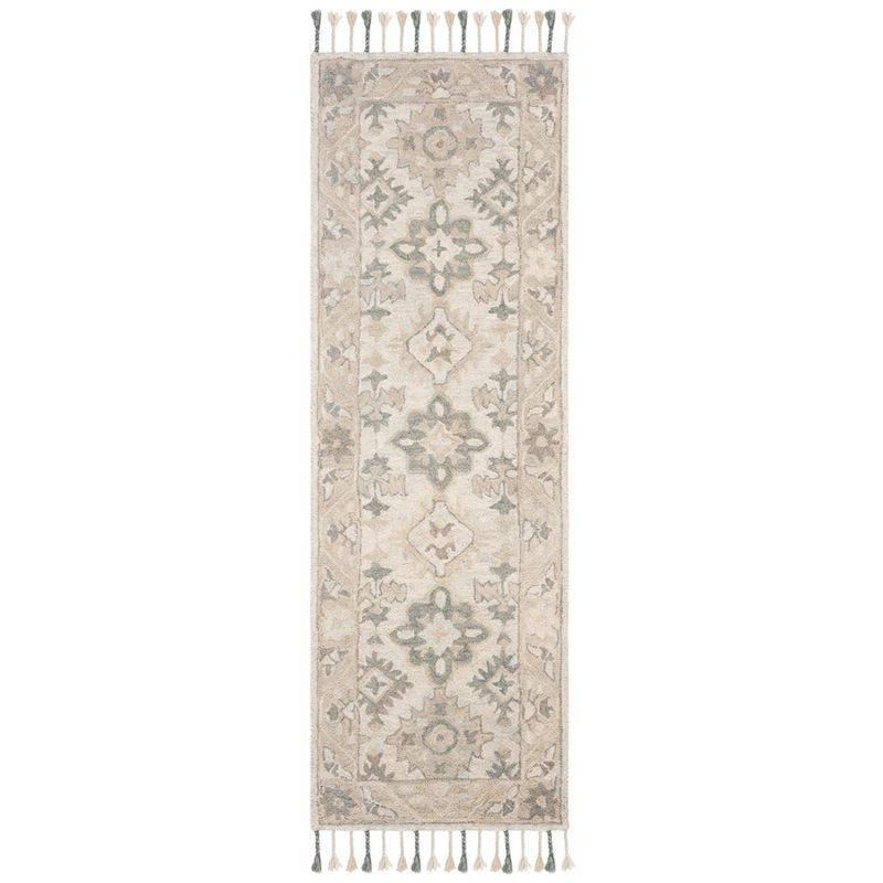 Hand-Tufted Artisan Wool Runner Rug in Light Grey - 2'3" x 5'