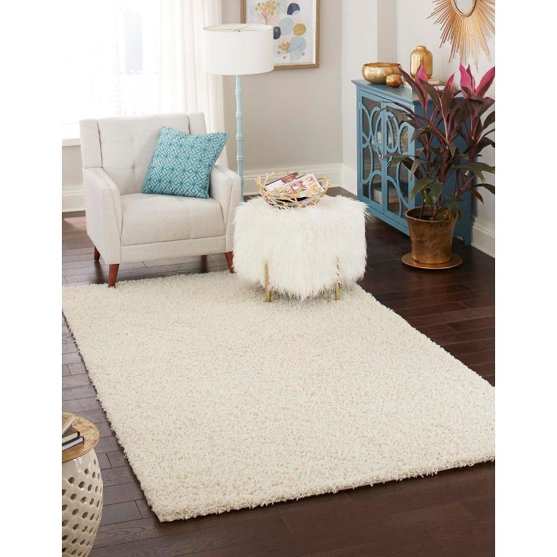 Pure Ivory Rectangular 4' x 6' Synthetic Shag Area Rug