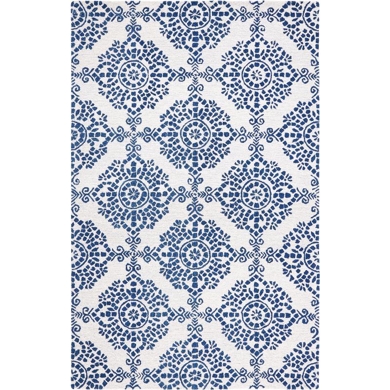 Ivory and Blue Hand-Tufted Wool Medallion Area Rug, 5' x 8'