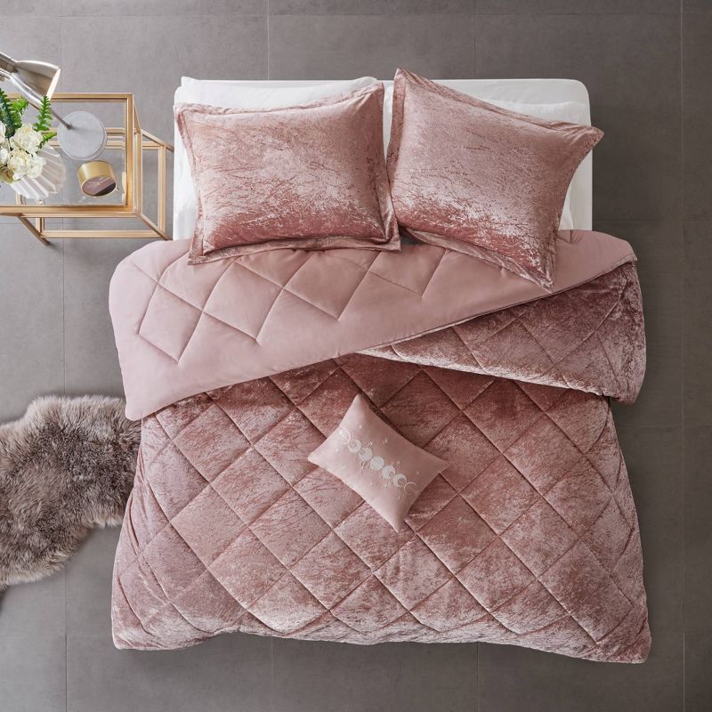 Blush Velvet Twin/Twin XL Duvet Cover Set with Quilted Design