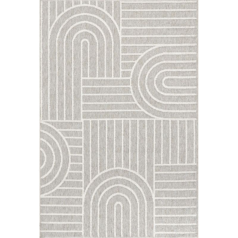 Liliya Gray Geometric 4' x 6' Washable Synthetic Rug