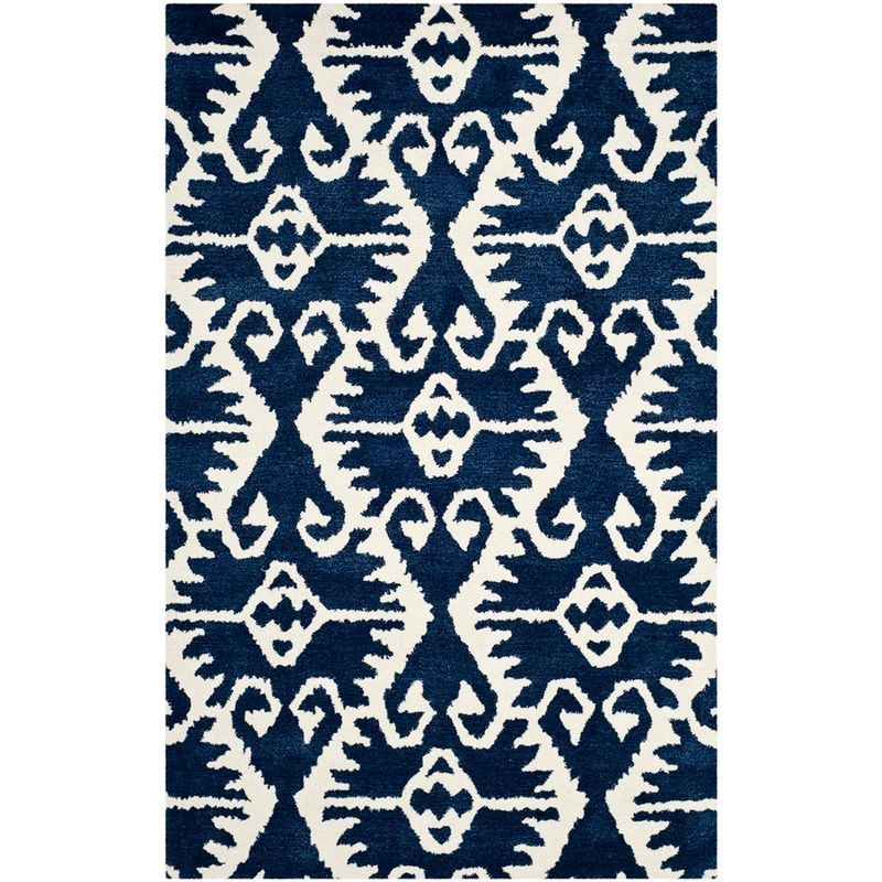 Wyndham Royal Blue and Ivory Wool Tufted Area Rug 4' x 6'