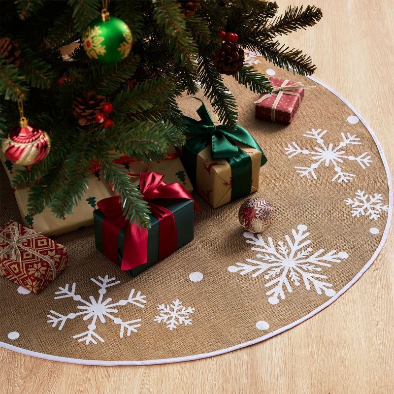 36'' Burlap Christmas Tree Skirt with White Snowflakes