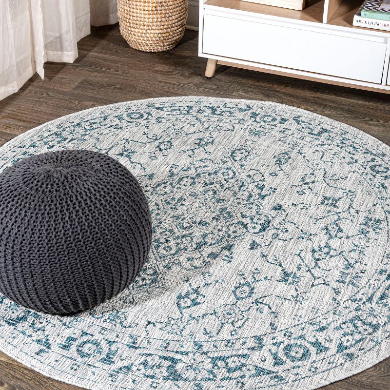 Rozetta Gray and Teal Round Medallion Indoor/Outdoor Rug