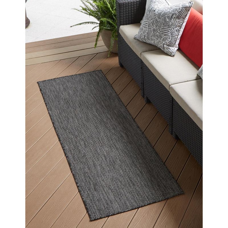 Black Flatweave Outdoor Runner Rug, 2' x 6', Synthetic