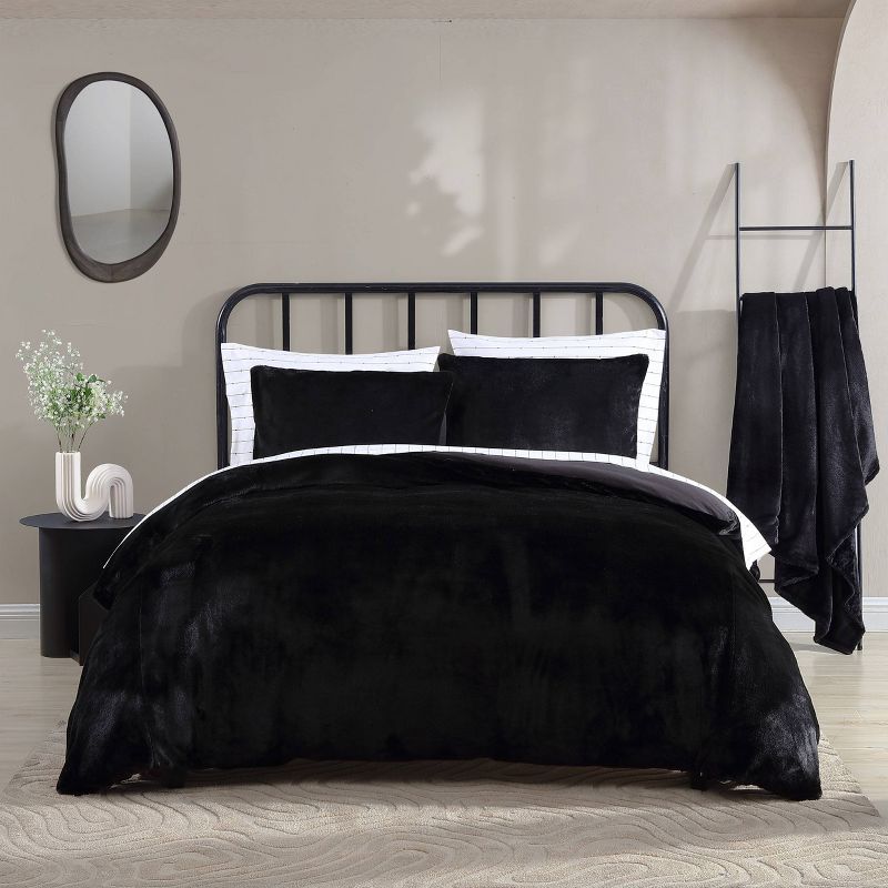 Black Faux Fur Polyester Full/Queen Duvet Cover Set