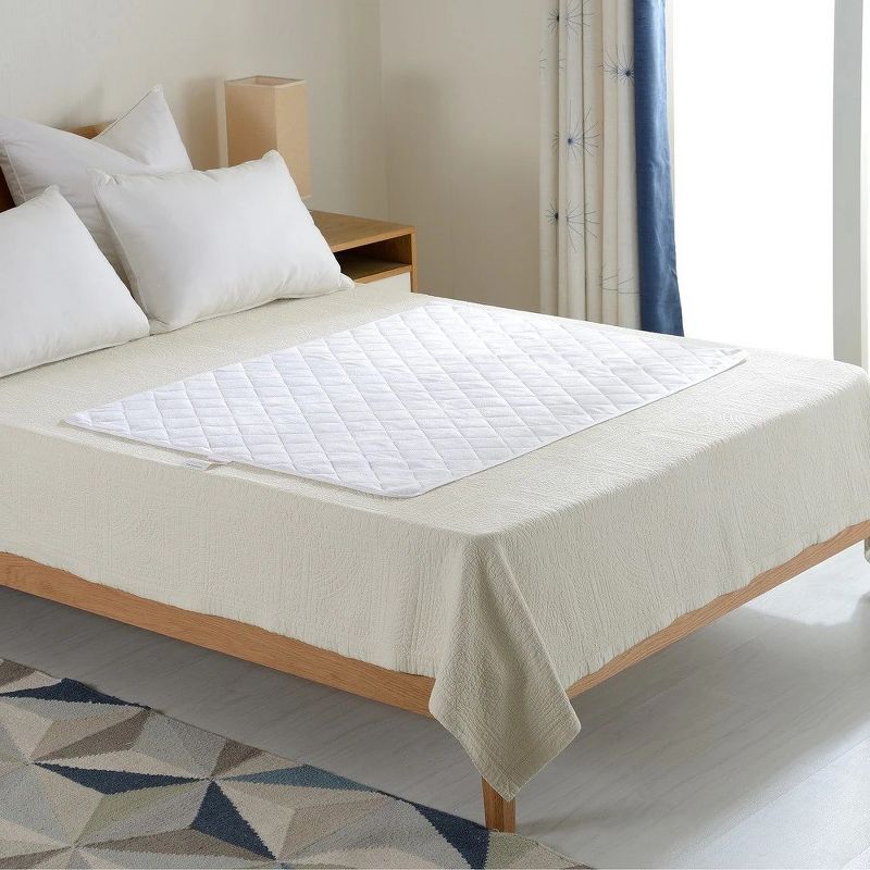 Queen Size White Waterproof Bamboo Mattress Protector Pad