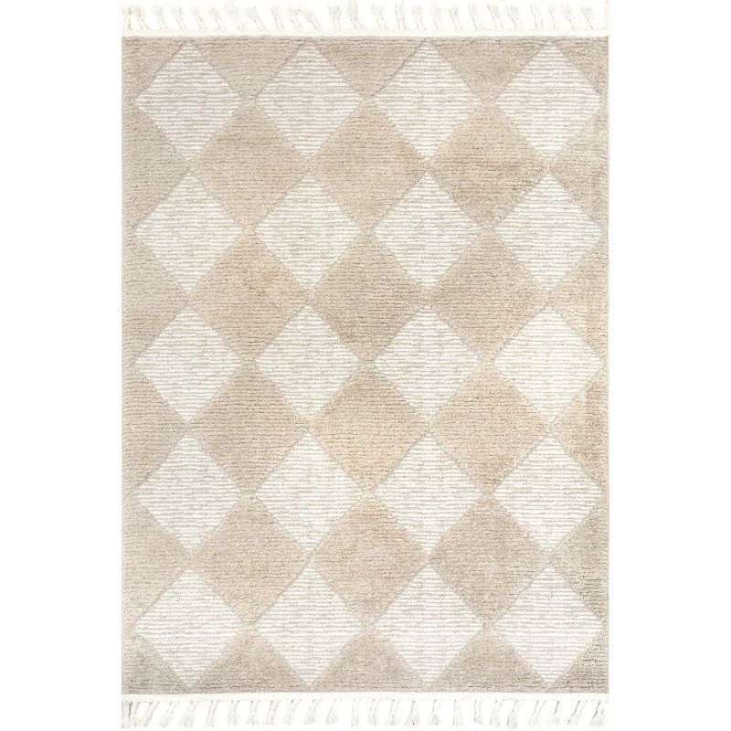 Beige Diamond Pattern Synthetic Area Rug with Tassels, 3' x 5'