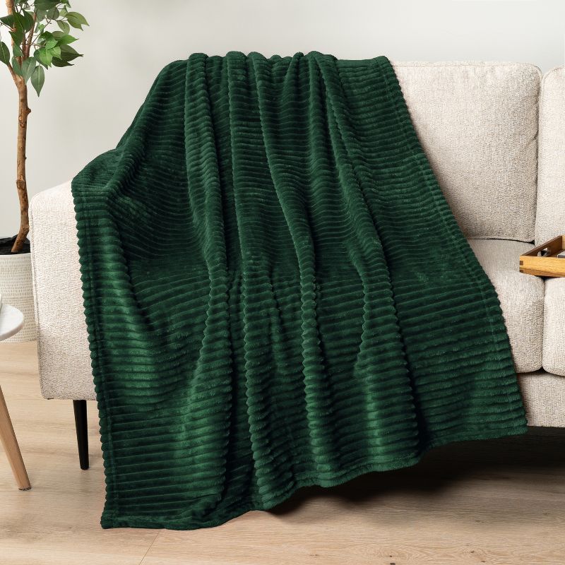 Emerald Green Ribbed Fleece Throw Blanket, 50 x 60 Inches