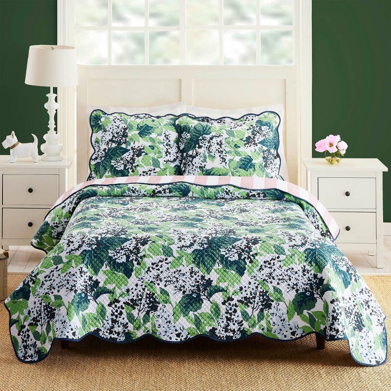 King Size White and Green Cotton Reversible Quilt Set