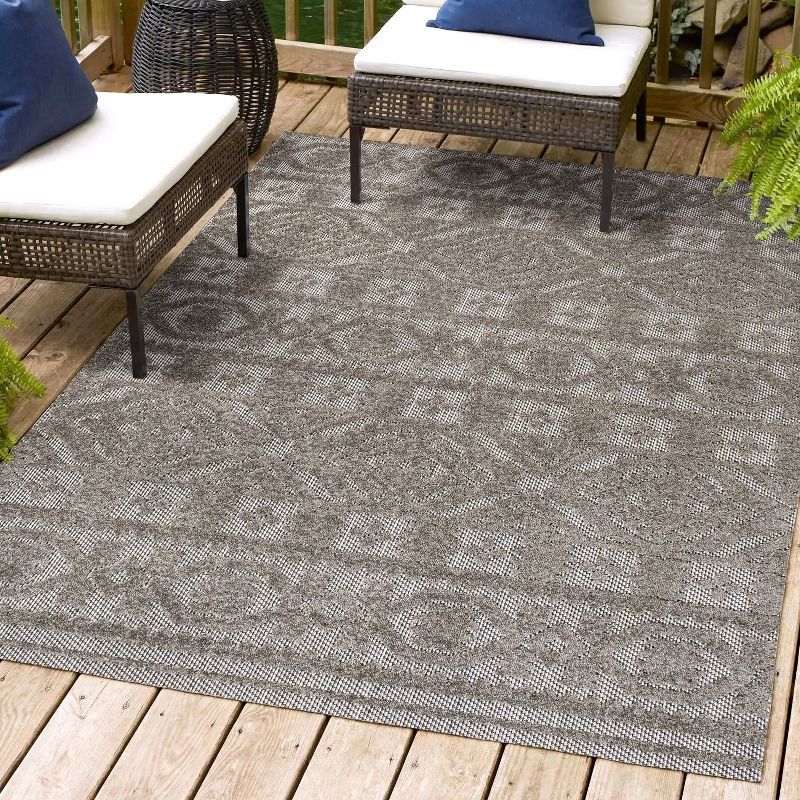 Dark Gray and Ivory Geometric Synthetic Indoor/Outdoor Area Rug