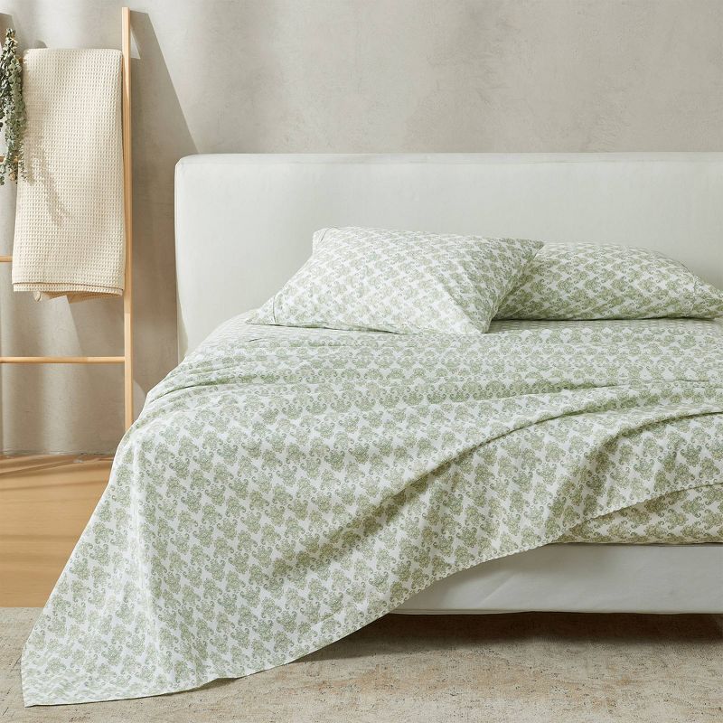 Full White and Green Cotton Percale Floral Sheet Set