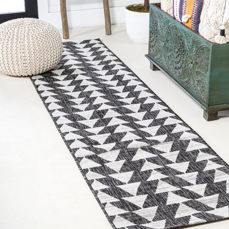 Andratx Black/Ivory Geometric Synthetic Indoor/Outdoor Rug