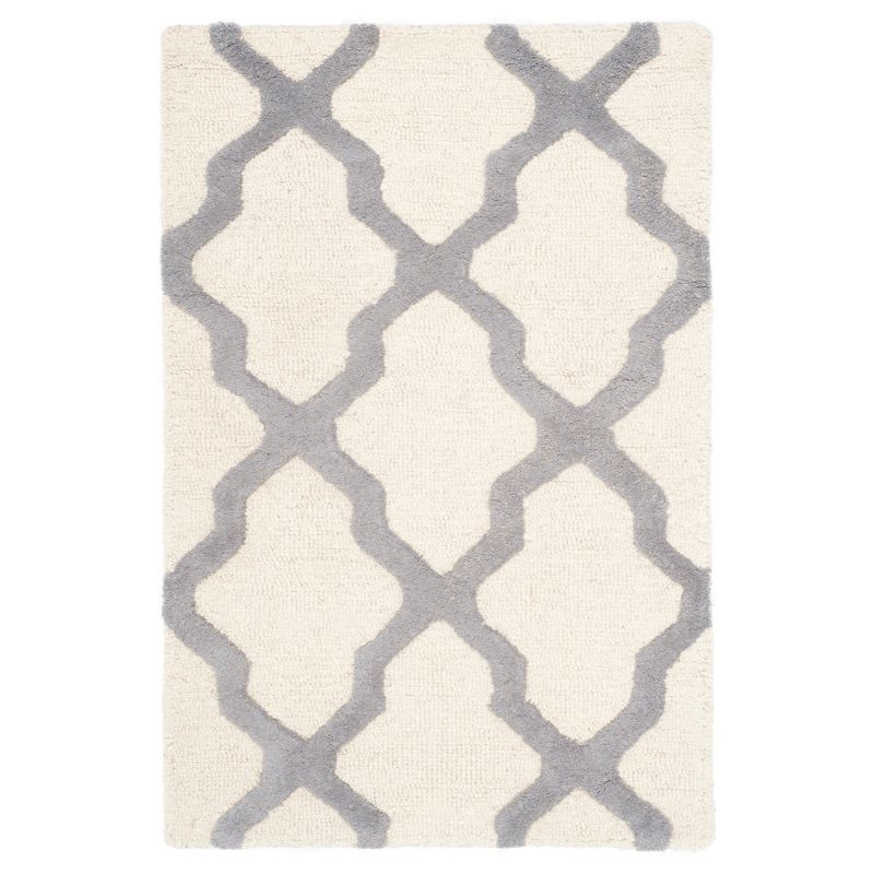 Elegant Ivory and Silver Hand-Tufted Wool Accent Rug, 2' x 3'