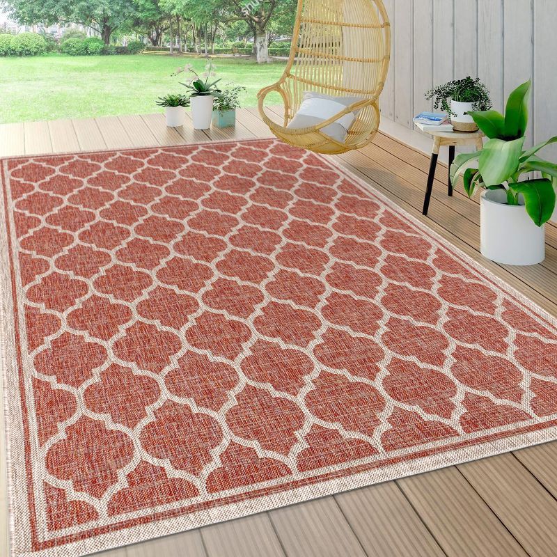 Red and Beige Trellis Flat Woven Reversible Area Rug 4' x 6'