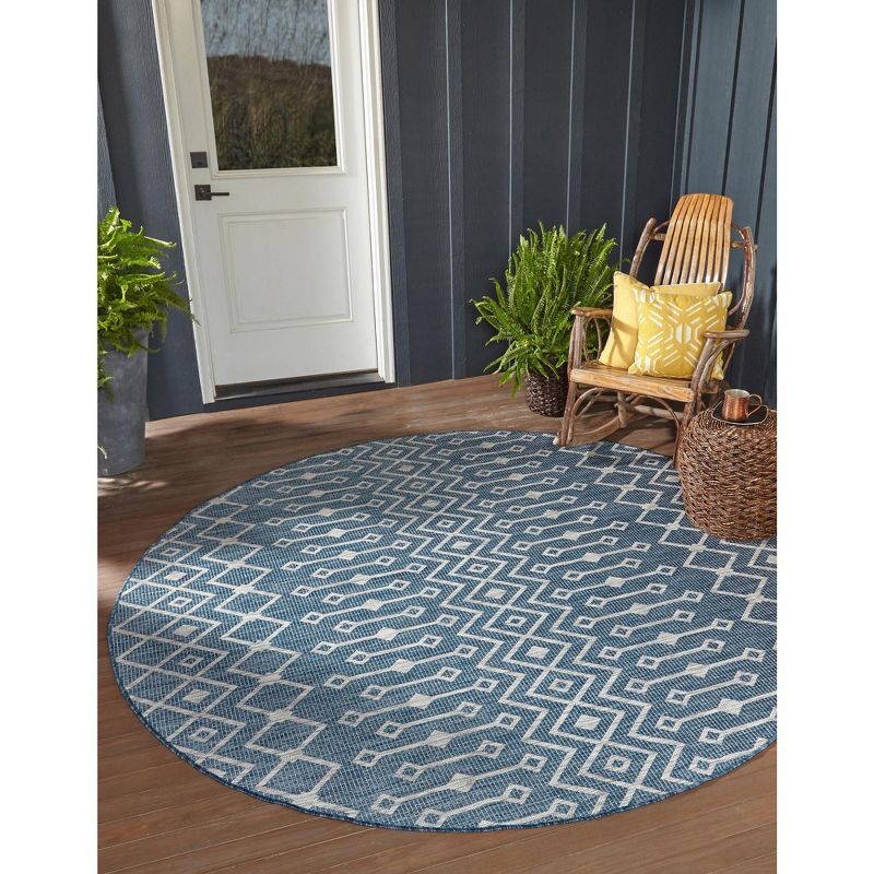 Blue Round Synthetic Trellis Outdoor Area Rug 10'