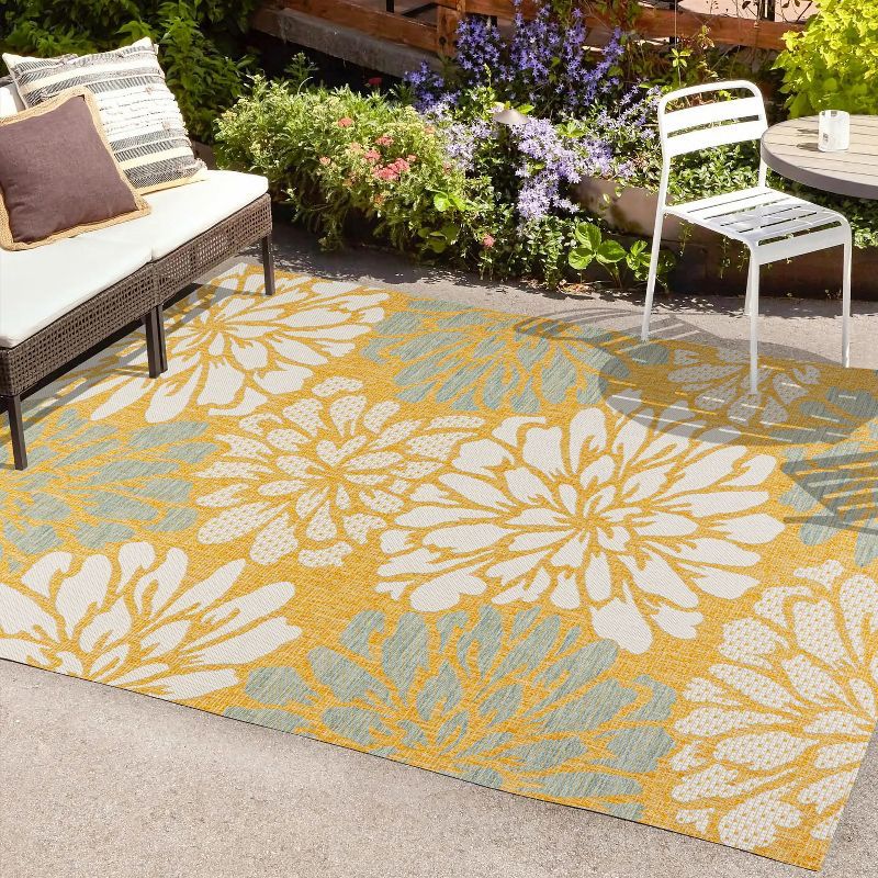 Reversible Gray Floral Synthetic 3x5 Area Rug