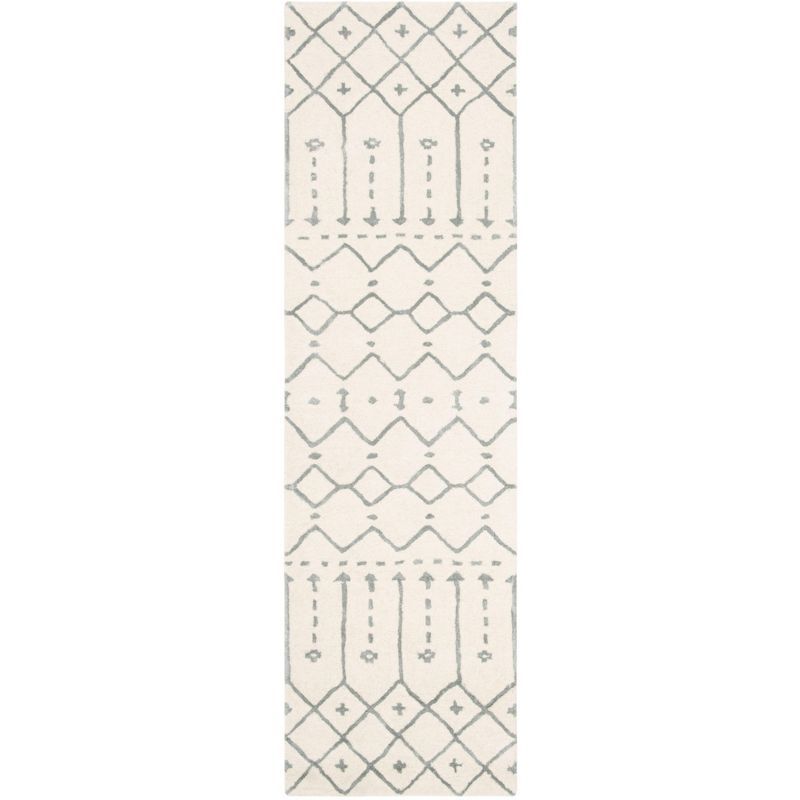 Ivory and Gray Tufted Wool Area Rug