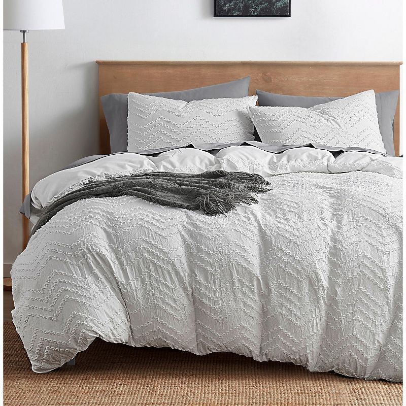 King Size White Chevron Pintuck Microfiber Duvet Cover Set