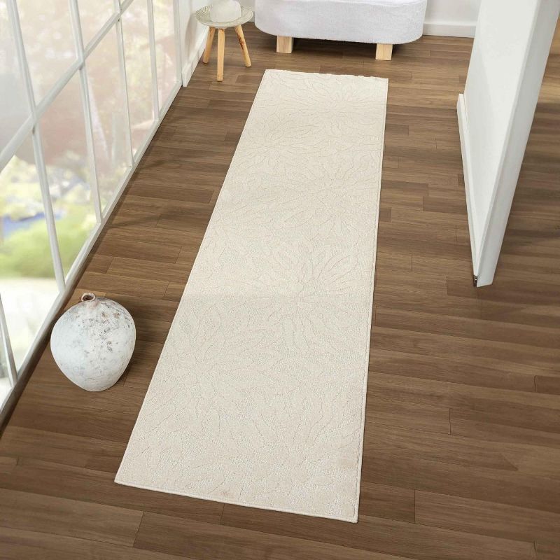 Cream Floral Print Synthetic Runner Rug, 2' x 8'