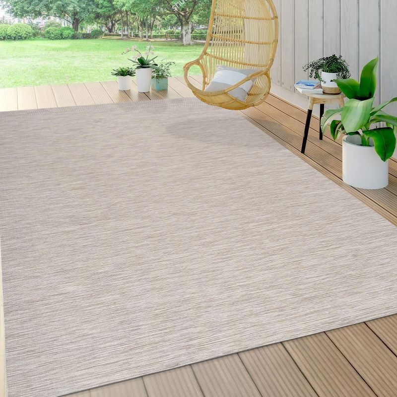 Light Gray 8' x 10' Reversible Synthetic Flat Woven Rug