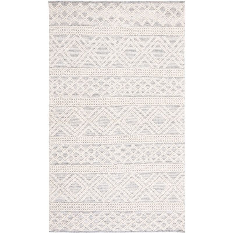 Ivory and Blue Hand-tufted Wool Cotton Blend 8' x 10' Area Rug