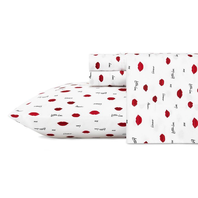 Queen Black and Red Love Lips Microfiber Sheet Set