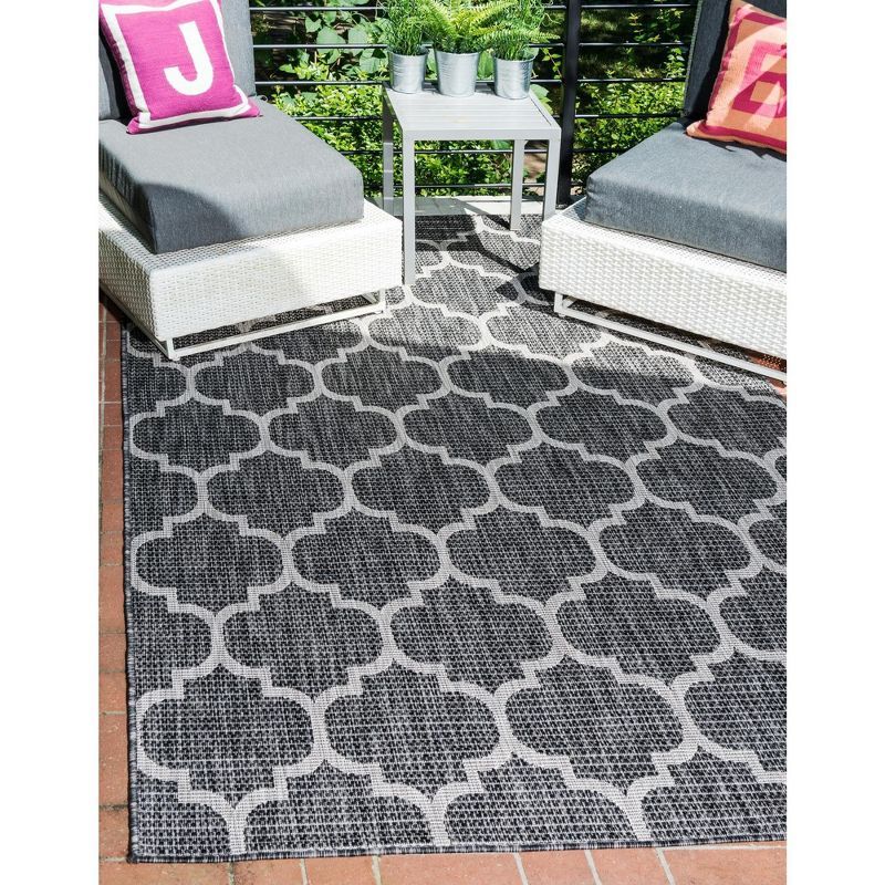 Trellis Charm Black Synthetic 9' x 12' Outdoor Area Rug