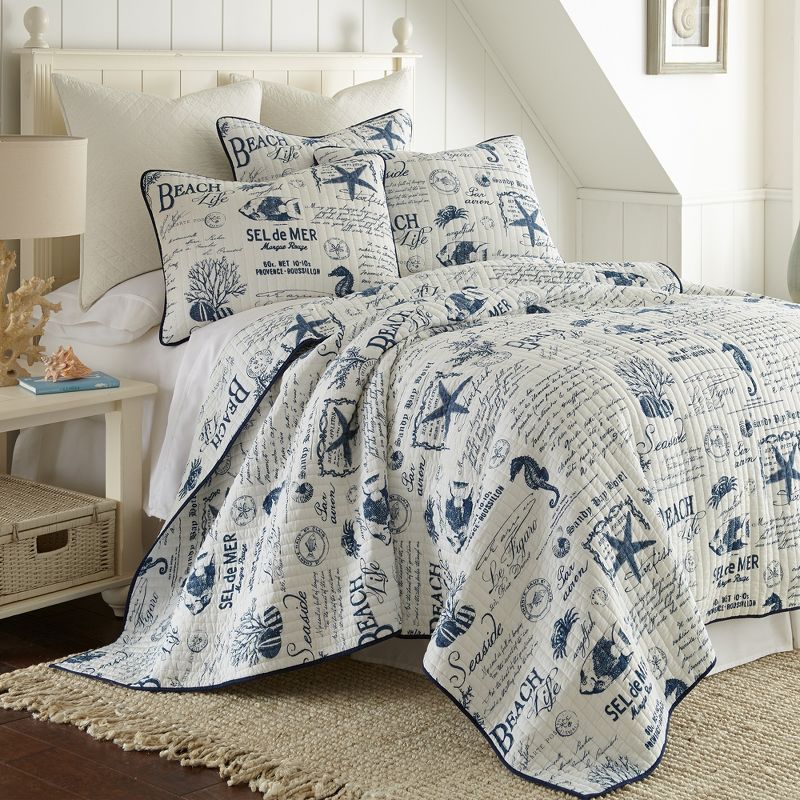 Navy and White Cotton Reversible King Quilt Set