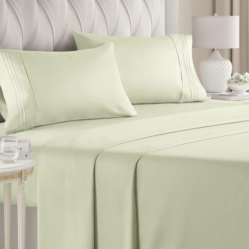 Light Sage Green Full Microfiber Deep Pocket Sheet Set