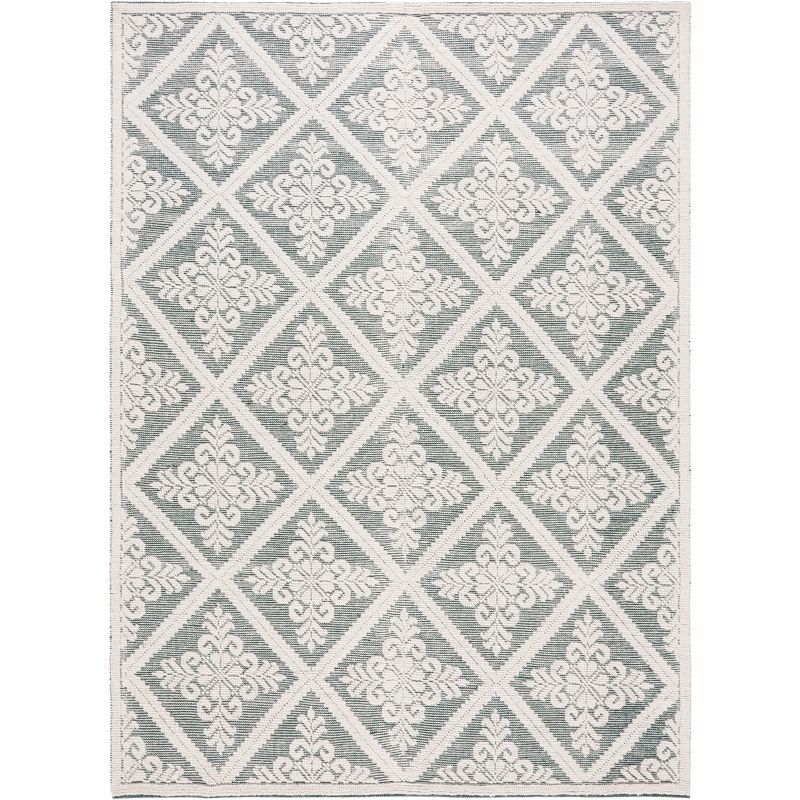 Ivory and Gray Handwoven Wool Area Rug, 8' x 10'