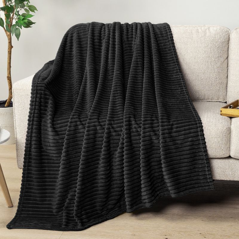 Black Ribbed Fleece Flannel Throw Blanket, 50x60 Inches