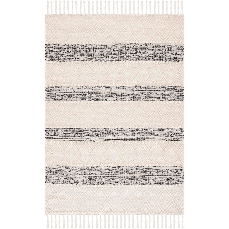 Natura 6' x 6' Ivory and Black Hand Woven Wool Rug